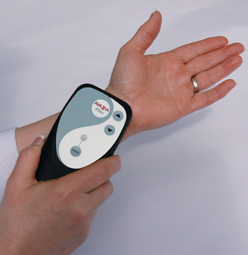 Avazzia BLUE™ device applied to wrist
